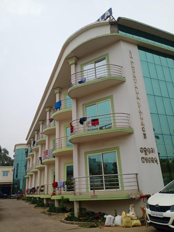 ホテルSakuntala Palace プリ エクステリア 写真